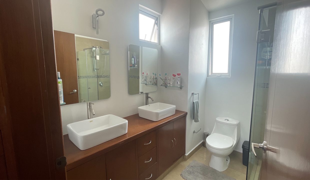 BAÑO PRINCIPAL